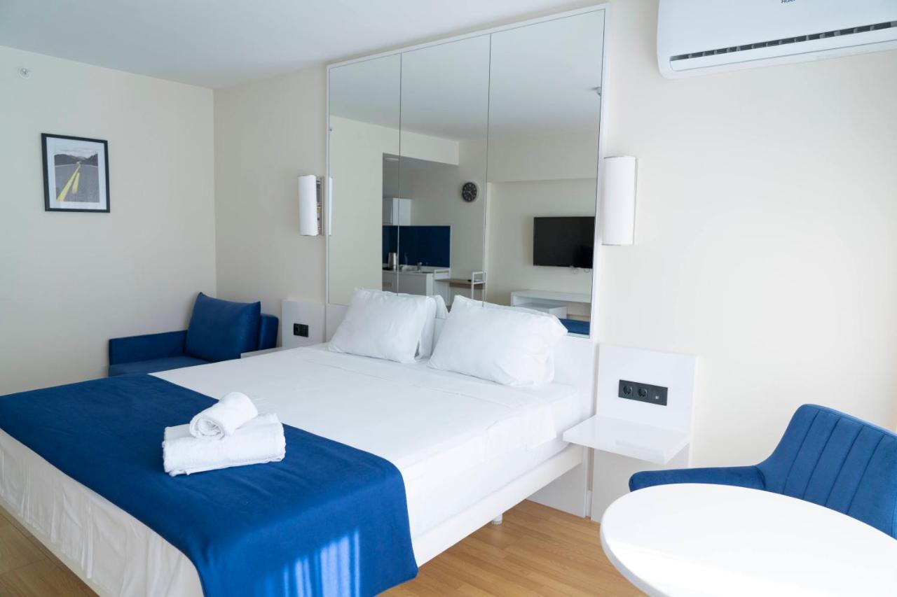 Orbi Sea View Apartment Батуми Екстериор снимка