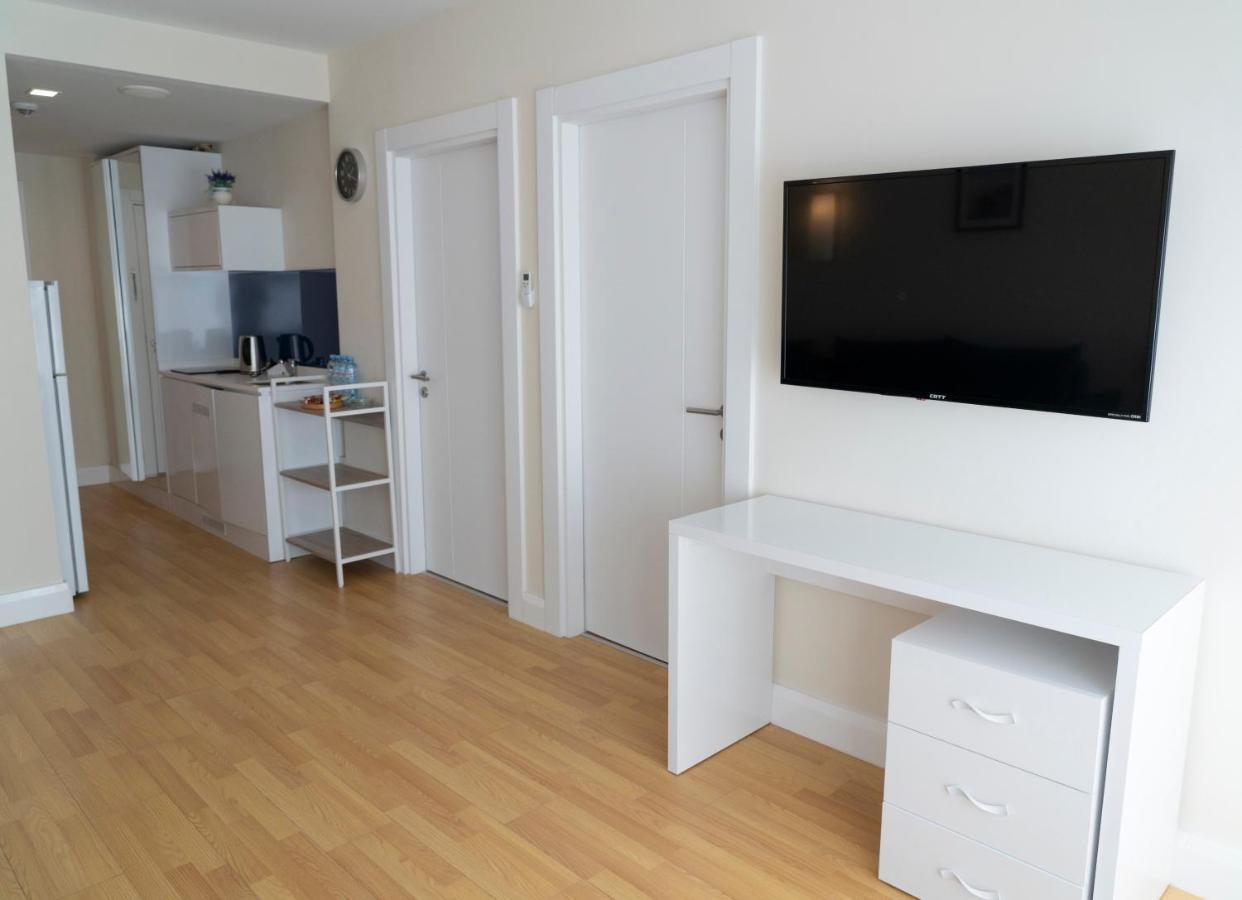 Orbi Sea View Apartment Батуми Екстериор снимка